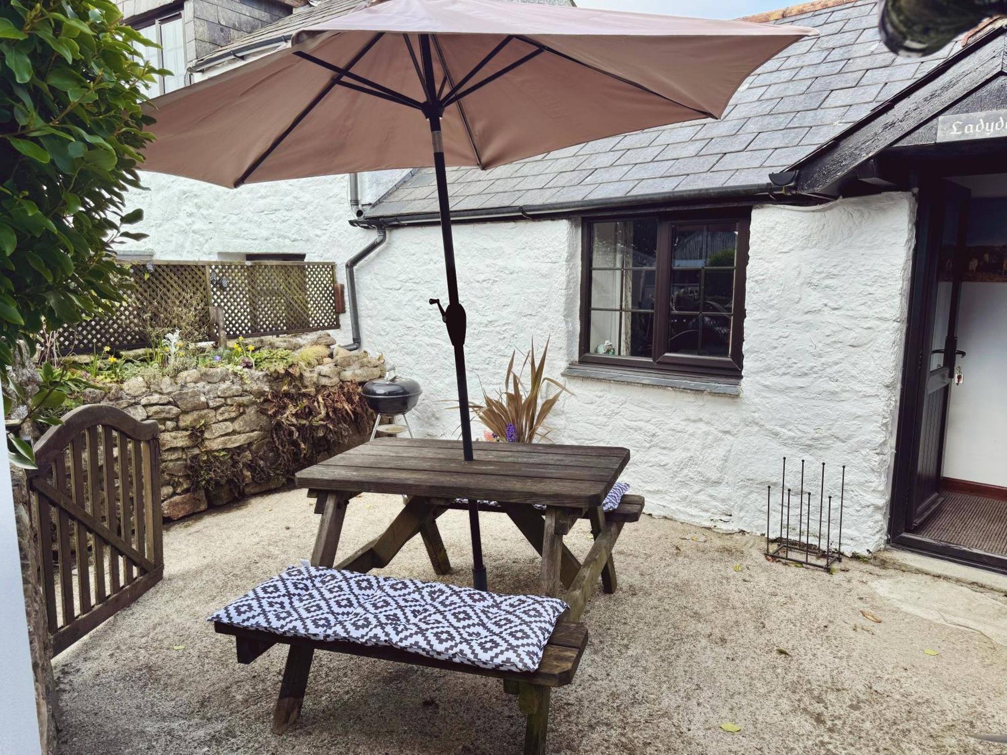 Hallagenna Cottages Bodmin Exterior photo